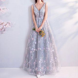 V-neck Sleeveless Evening Dress