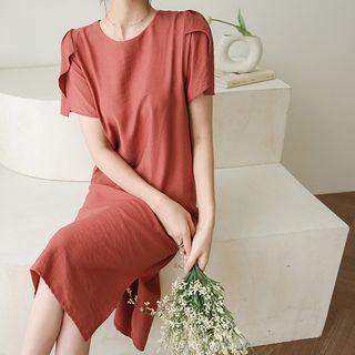 Petal-sleeve Long Shift Dress