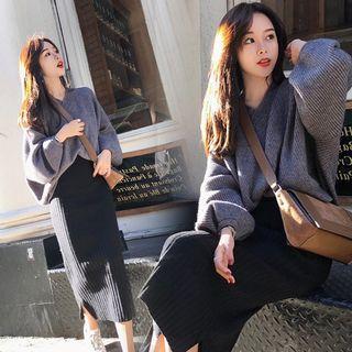Set: V-neck Sweater + Midi Straight-fit Knit Skirt