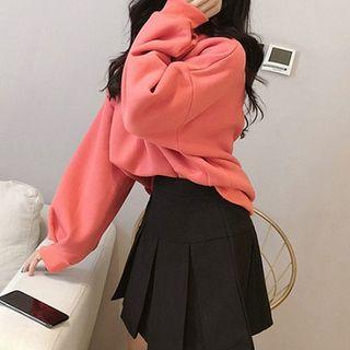 Plain Crewneck Long-sleeve Fleece Sweatshirt / Plain Pleated Skirt