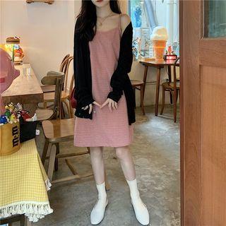 Check Spaghetti-strap Dress / Plain Cardigan