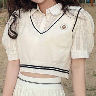 Set: Puff-sleeve Crop Shirt + Knit Vest