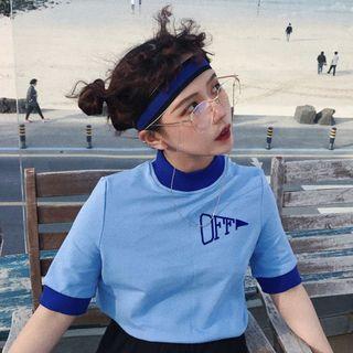 Lettering Slim-fit Short-sleeve T-shirt