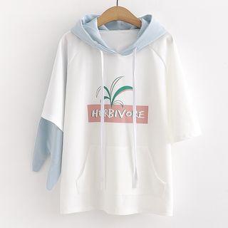 Ear Accent Printed Hoodie