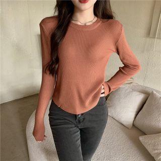 Round-neck Ribbed Knit Sweater