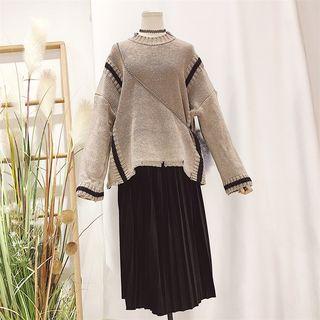 Set: Loose-fit Knit Top + Pleated Skirt