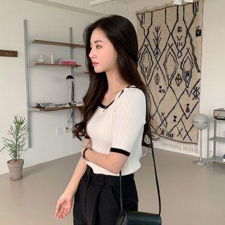 Square-neck Ringer Slim Knit Top
