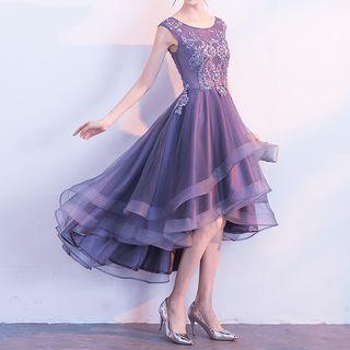 Sleeveless Lace Tiered Cocktail Dress