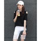Crew-neck Cutout-shoulder T-shirt