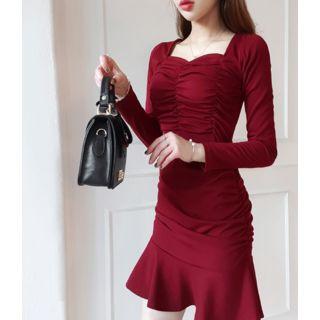 Sweetheart-neck Ruffle-hem Shirred Dress