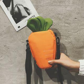 Carrot Shape Lightweight Crossbody Bag
