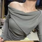 Long-sleeve Off-shoulder Irregular T-shirt