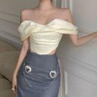 Off-shoulder Top / Mini Pencil Skirt
