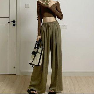 Long-sleeve V-neck Cropped T-shirt / Wide Leg Pants