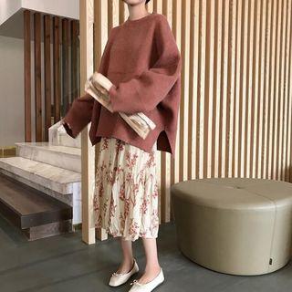 Plain Slit-side Sweater / Ruched Print Midi Skirt