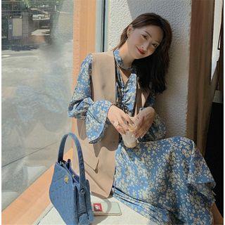 V-neck Bell-sleeve Floral Print Dress