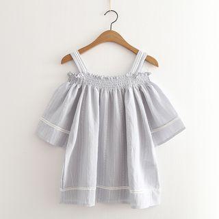 Cutout Shoulder 3/4 Sleeve Perforated Trim Blouse