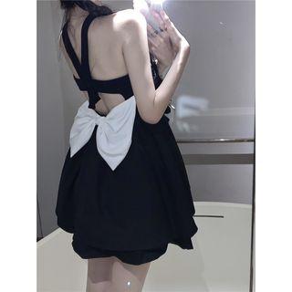 Sleeveless Bow-accent Open-back Dress