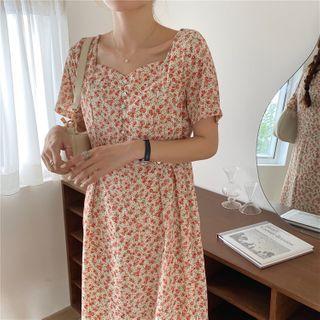 Short-sleeve Square Neck Floral Printed Chiffon Dress