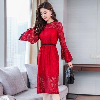 Contrast Trim Long-sleeve Lace Dress