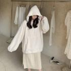 Fleece Hoodie / Cable Knit Midi Skirt