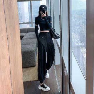 Long-sleeve Cutout T-shirt / Jogger Pants