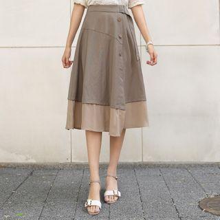 Buckled Button-side Two-tone Skirt