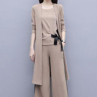 Set: Short-sleeve T-shirt + Wide-leg Pants + Jacket