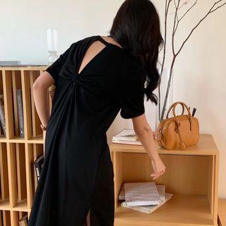 Short-sleeve Open Back Midi T-shirt Dress