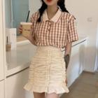 Gingham Collared Short-sleeve T-shirt / Ruffle Hem Mini Pencil Skirt