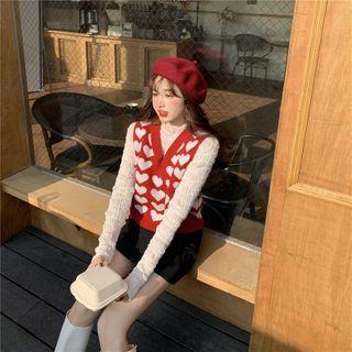 V-neck Heart Print Knit Vest