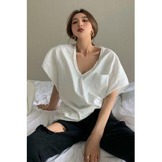 Details V-neck Loose T-shirt