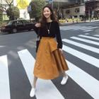 Zip-side Long Flare Skirt