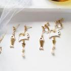 Non-matching Cat & Fish Drop Earring