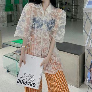 Short-sleeve Lace Shirt / Houndstooth Wide Leg Pants