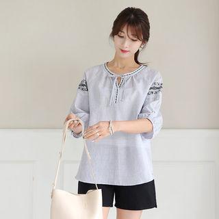 Contrast-trim Puff-sleeve Blouse