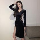 Long-sleeve Color Block Mini Sheath Velvet Dress