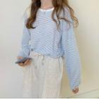 Oversize Striped Long-sleeve Top + Rrayed Plain Shorts