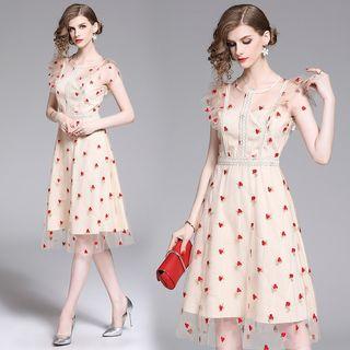 Cap-sleeve Heart Pattern A-line Dress