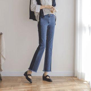 Fringe-hem Two-tone Straight-cut Jeans
