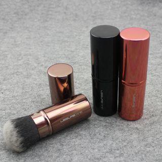 Gold Lark - Portable Powder Brush