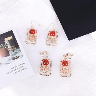 Agate Dangle Earring