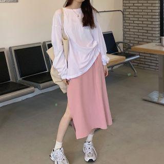 Lettering Pizza Print T-shirt / Slit Midi A-line Skirt