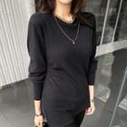 Monotone Bishop-sleeve Top