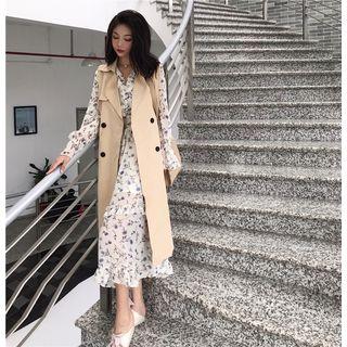 Floral Long-sleeve Dress / Plain Loose-fit Vest