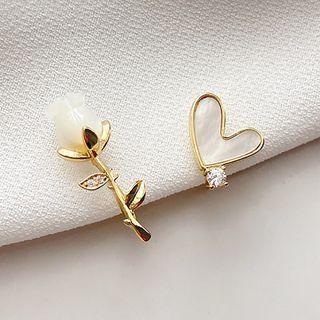 Flower Heart Asymmetrical Alloy Earring 1 Pair - Clip On Earring - Asymmetrical - White - One Size