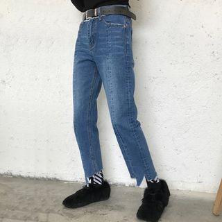 Distressed Hem Straight Cut Jeans