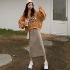 Set: Drop Shoulder Printed Cropped Pullover + Plain Pencil Skirt
