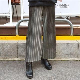 Band-waist Pleated Velvet Wide-leg Pants