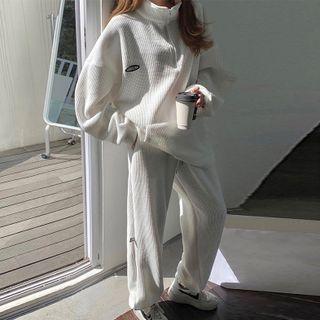 Set: Half-zip Sweatshirt + Loose Fit Jogger Sweatpants